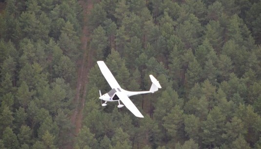 Lot  nowoczesnym samolotem ultralekkim  - crosscountry